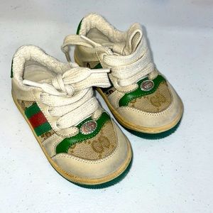 Baby Gucci shoes size 20 which is 4c in babies.